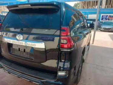 Toyota Landcruiser Prado