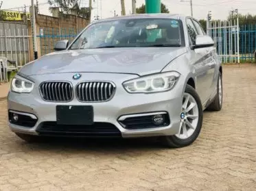 BMW 118