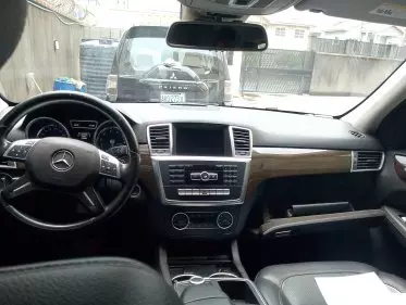 Mercedes-Benz ML 350