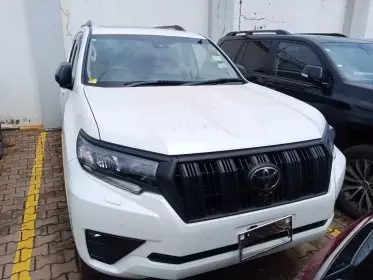 Toyota Landcruiser Prado