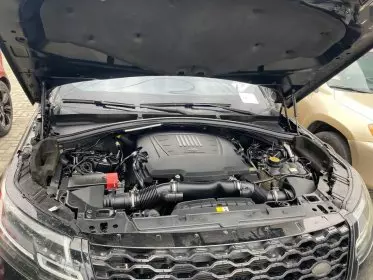 Land Rover  Range Rover Sport HSE Dynamic