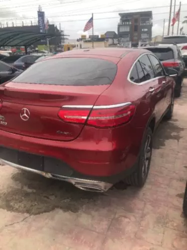 Mercedes-Benz GLC 300