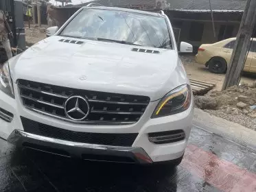 Mercedes-Benz ML 350