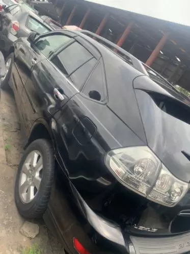 Lexus RX 330