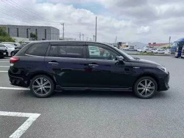 Toyota Fielder hybrid