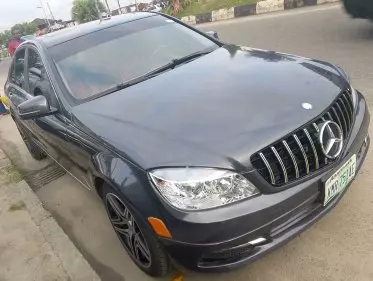 Mercedes-Benz C 300