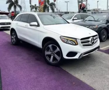 Mercedes-Benz GLC 300