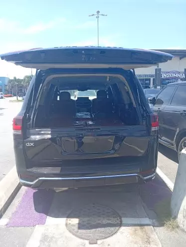 Toyota LAND CRUISER 300 LC300