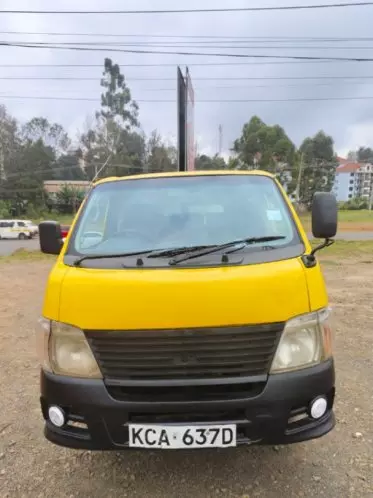 Nissan Caravan