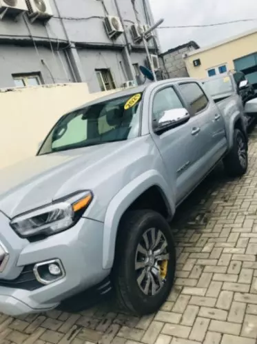 Toyota Tacoma