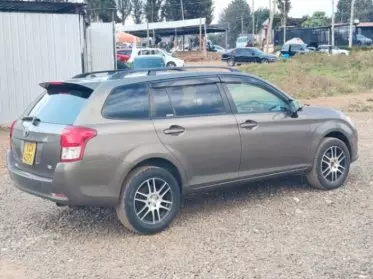 Toyota Fielder