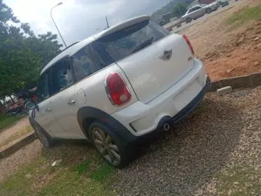 MINI Cooper Countryman