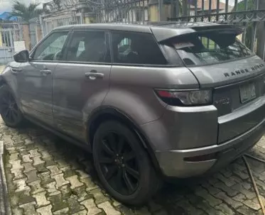 RANGE ROVER Vogue