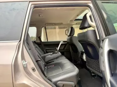 Toyota Land Cruiser Prado VX.L