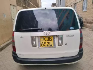 Toyota Succeed