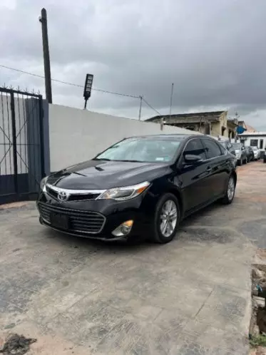 Toyota Avalon