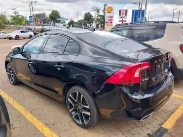 Volvo S60