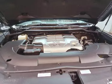 Lexus LX 570