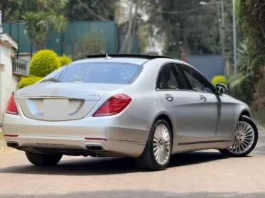 Mercedes-Benz S 400
