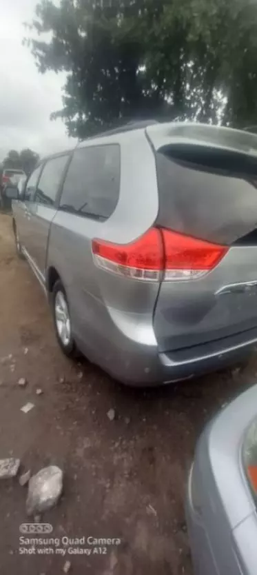 Toyota Sienna