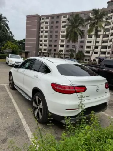Mercedes-Benz GLC 300