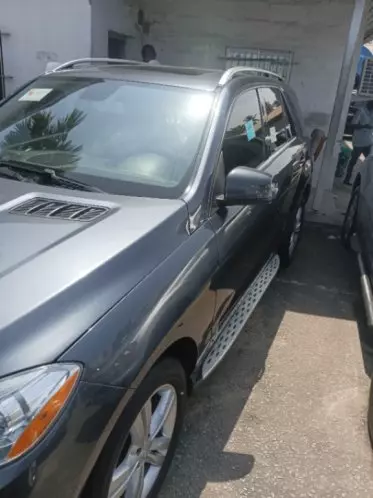 Mercedes-Benz 350