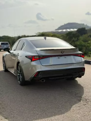 Lexus IS 350