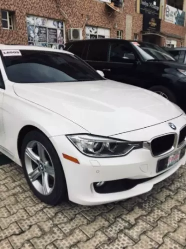 BMW 320i