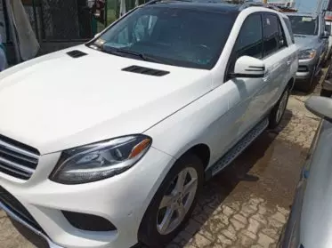 Mercedes-Benz GLE 350