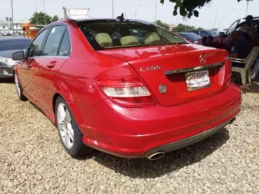 Mercedes-Benz C 300