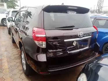 Toyota Vanguard 