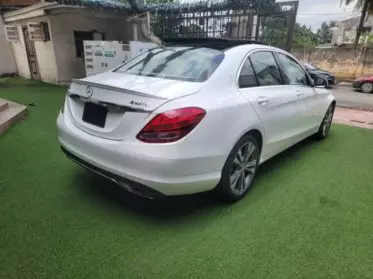 Mercedes-Benz C 300