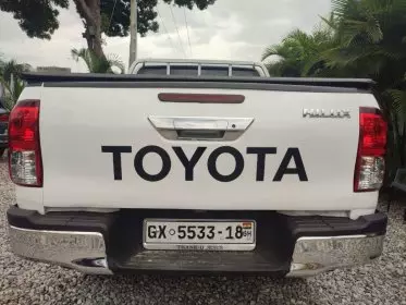 Toyota Hilux
