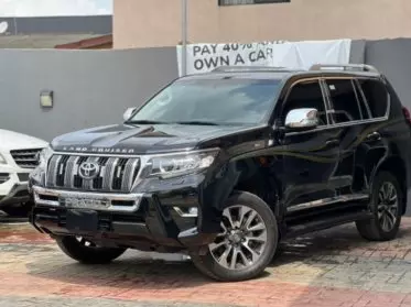 Toyota Landcruiser 300 VXR