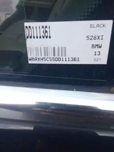 BMW 528i