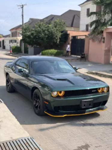 Dodge Challenger