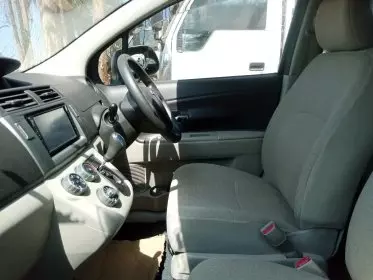 Toyota Passo Sette