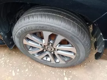 Toyota Landcruiser  V8