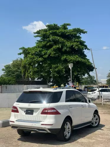 Mercedes-Benz ML 350