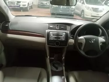 Toyota Premio