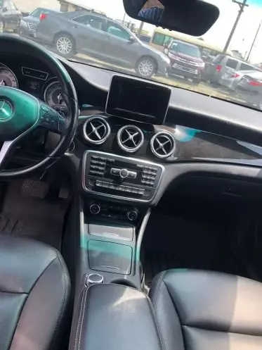 Mercedes-Benz CLA 250