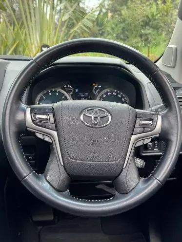Toyota Landcruiser Prado