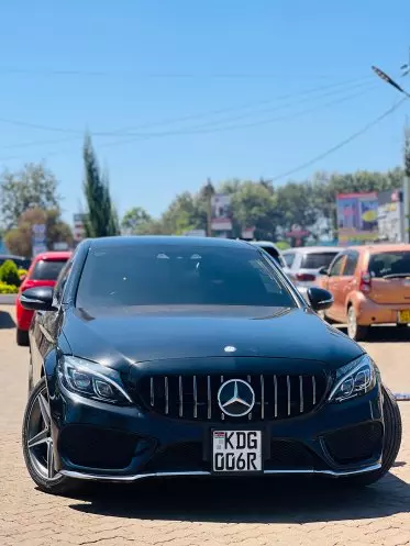 Mercedes-Benz C 180
