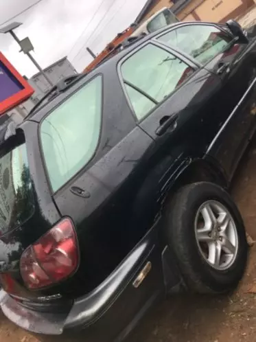 Lexus RX 300