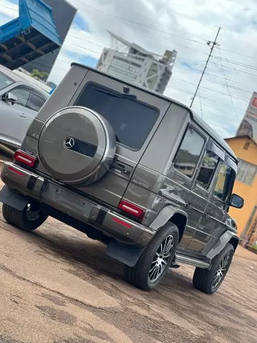 Mercedes-Benz G 350