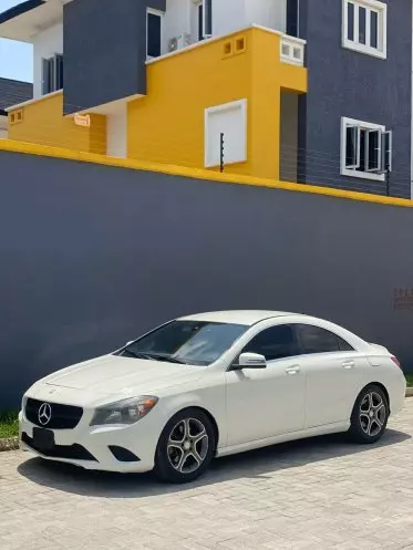 Mercedes-Benz CLA 250