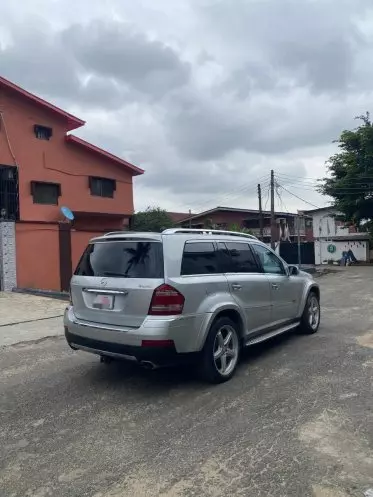 Mercedes-Benz GL 500