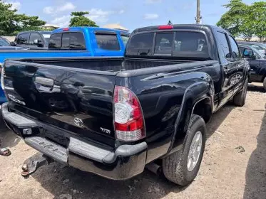 Toyota Tacoma