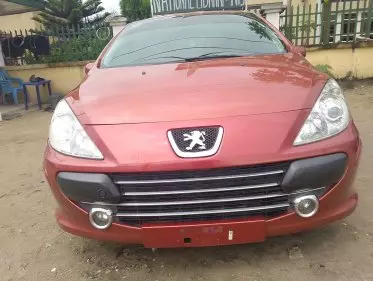 Peugeot 307