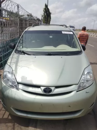 Toyota Sienna